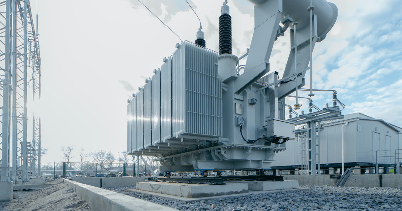 High-voltage substation transformer